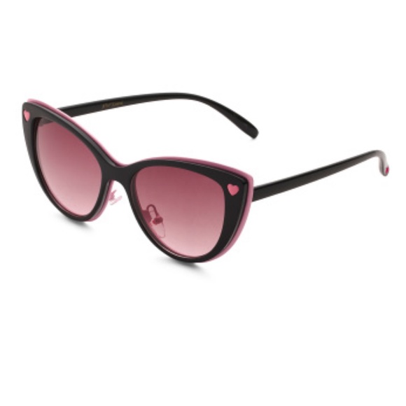 Betsey Johnson Accessories - Betsey Johnson cat eye sunglasses black and pink heart